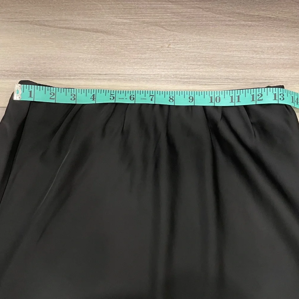 NWT KAFFE KAhilda Skirt Size Medium (Danish 38) Silky Black with Lace Trim - Picture 8 of 16